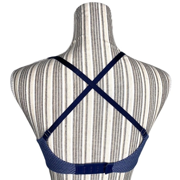 Victoria’s Secret Perfect Shape Underwire Bra - Picture 5 of 7